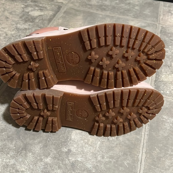 Blush Pink/Rose Gold Timberland Boots - Picture 3 of 5